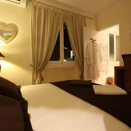 Maya Hotel 2*