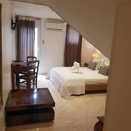 Maya Hotel